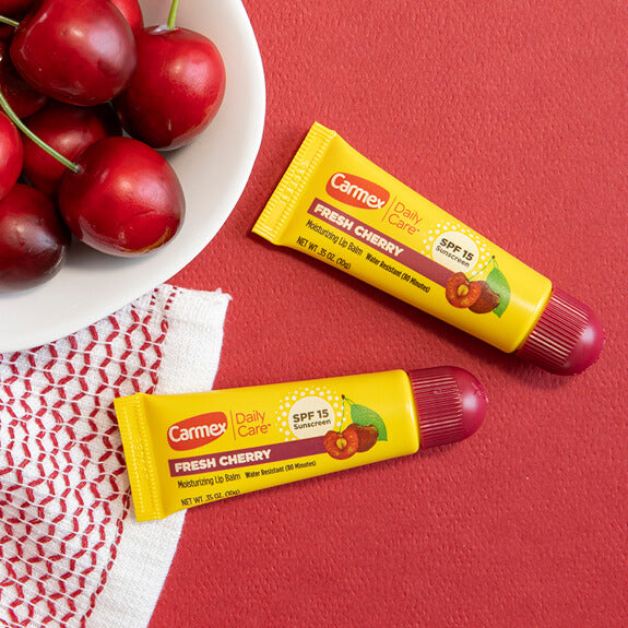 Carmex Moisturizing Lip Balm - Fresh Cherry 10g